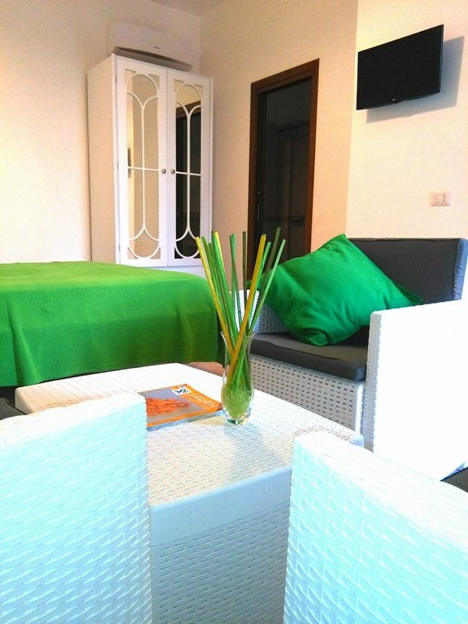 Bed and Breakfast A Сорренто Екстер'єр фото